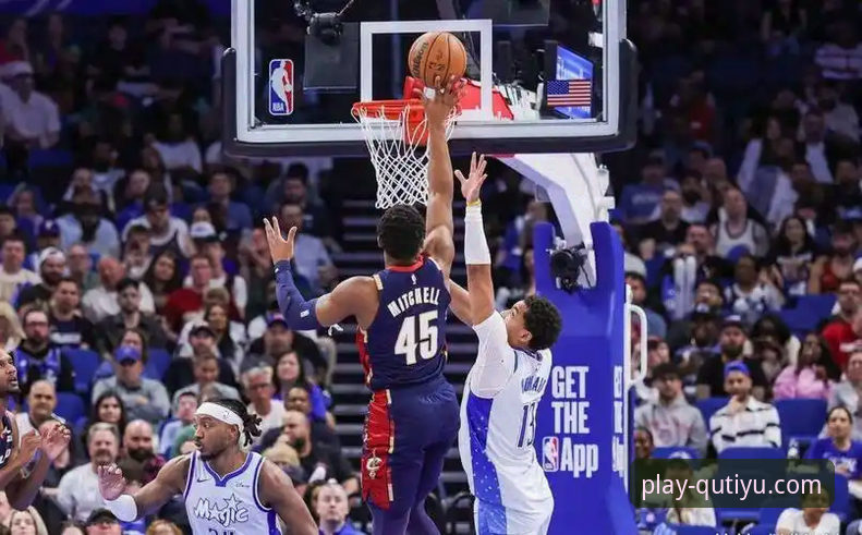 米切尔42分 vs 班凯罗36分：一场球星对轰背后的数据洞察与观赛平台选择